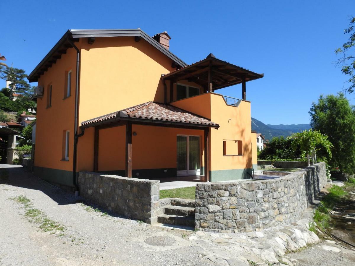 Gasthaus Pocitniska Hisa Dobravlje Exterior foto